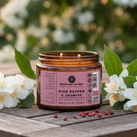 Świeca sojowa Winter Bee Candles - Pink Pepper & Jasmine - 400g