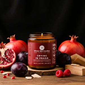 Świeca sojowa Winter Bee Candles - Crying in Prada - 150g